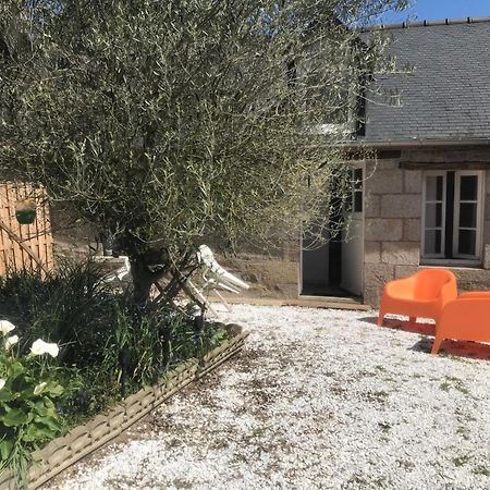 Charmante Maisonnette Proximite Cite Medievale Et Bords De Rance دينان المظهر الخارجي الصورة